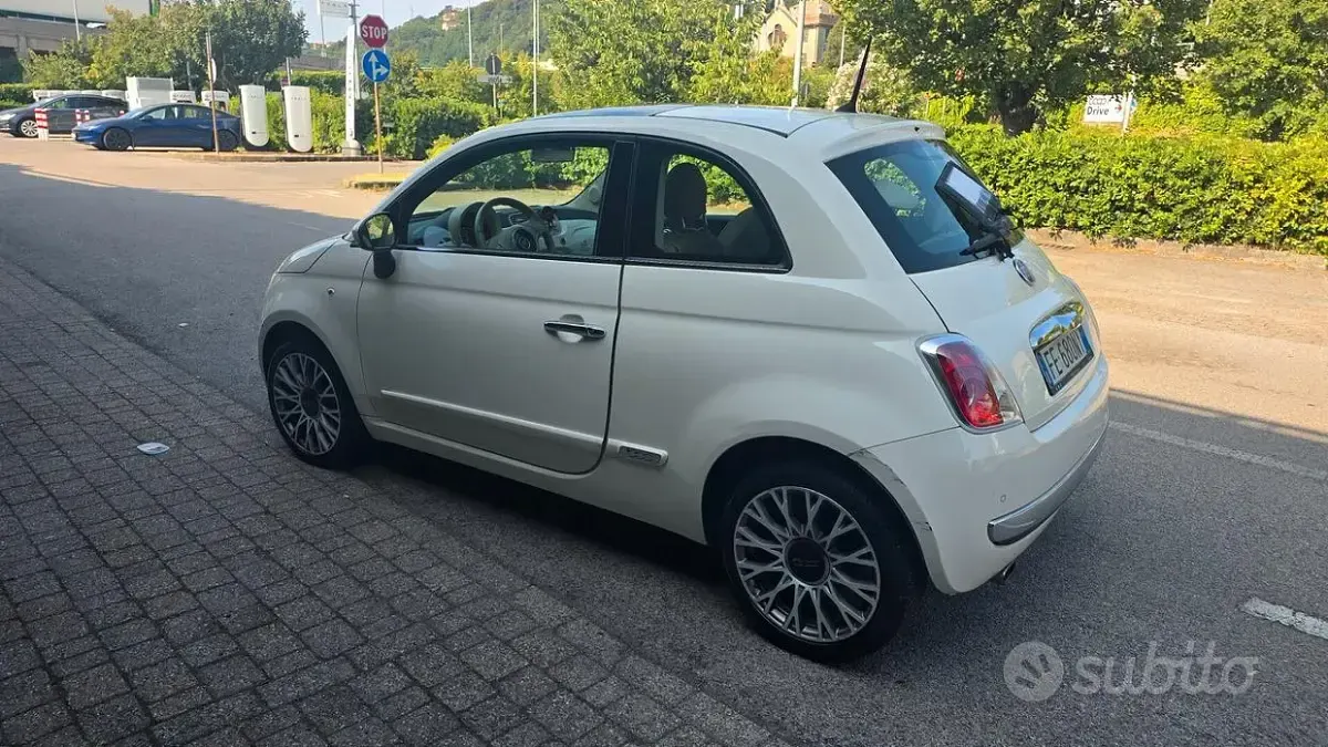 Usata Fiat 500 Lounge 95 CV (69 kW) 2016 Bianco Berlina