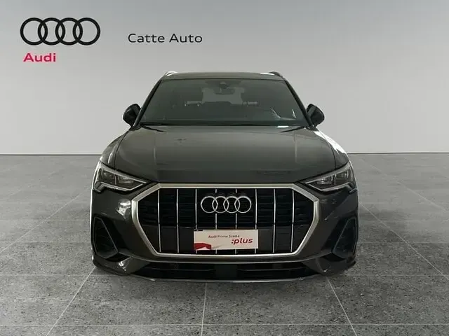 Usata Audi Q3 S-Line 150 CV (110 kW) 2024 Grigio daytona perla SUV