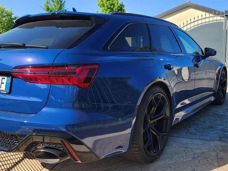 Usata Audi RS6 Performance 630 CV (463 kW) 2024 Blu/azzurro Station wagon