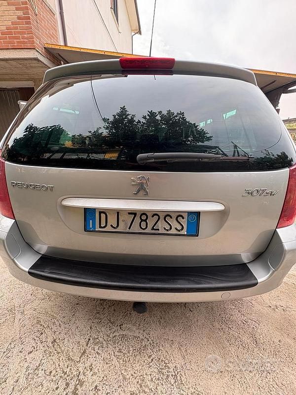Usata Peugeot 307 88 CV (64 kW) 2007 Grigio Station wagon