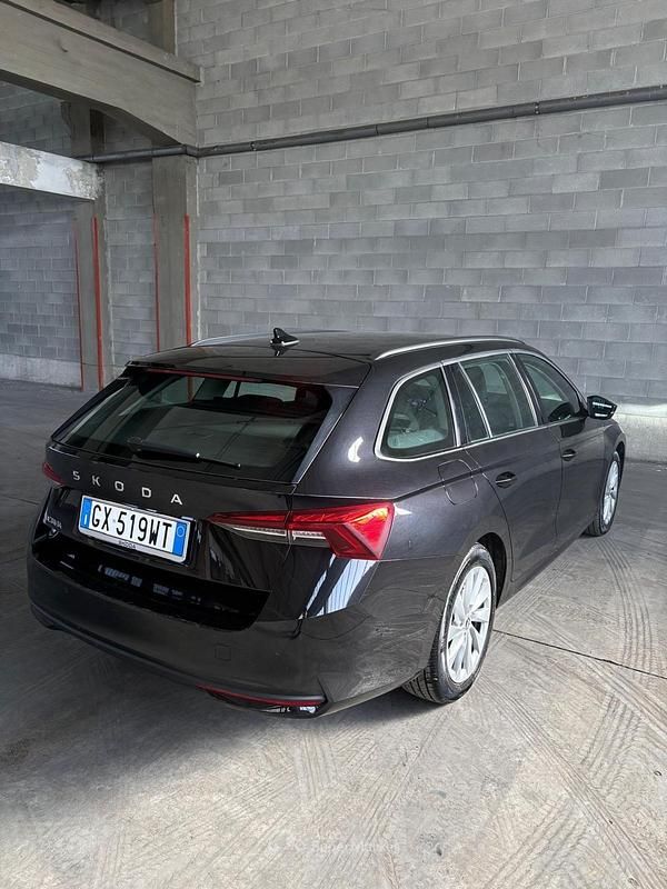 Usata Skoda Octavia Selection 150 CV (110 kW) 2024 Station wagon