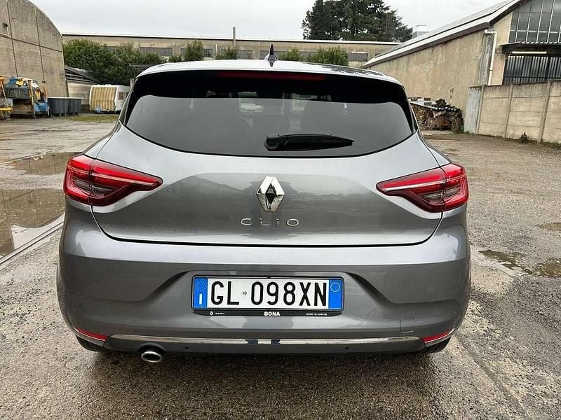Usata Renault Clio V Techno 90 CV (66 kW) 2023 Grigio Utilitaria