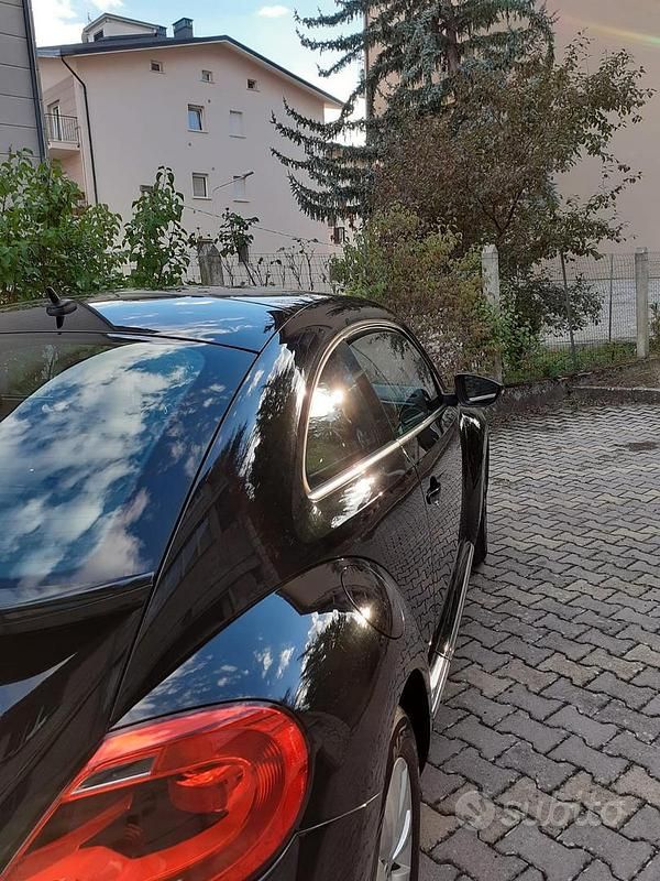 Usata VW Beetle 2013 Nero Utilitaria