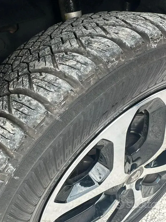 Usata Renault Captur Intens 110 CV (80 kW) 2017 Rosso SUV