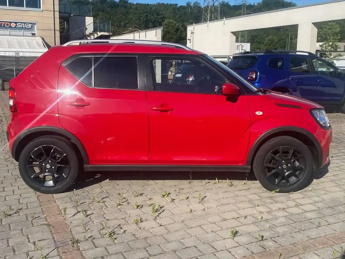 Usata Suzuki Ignis 90 CV (66 kW) 2017 Rosso SUV