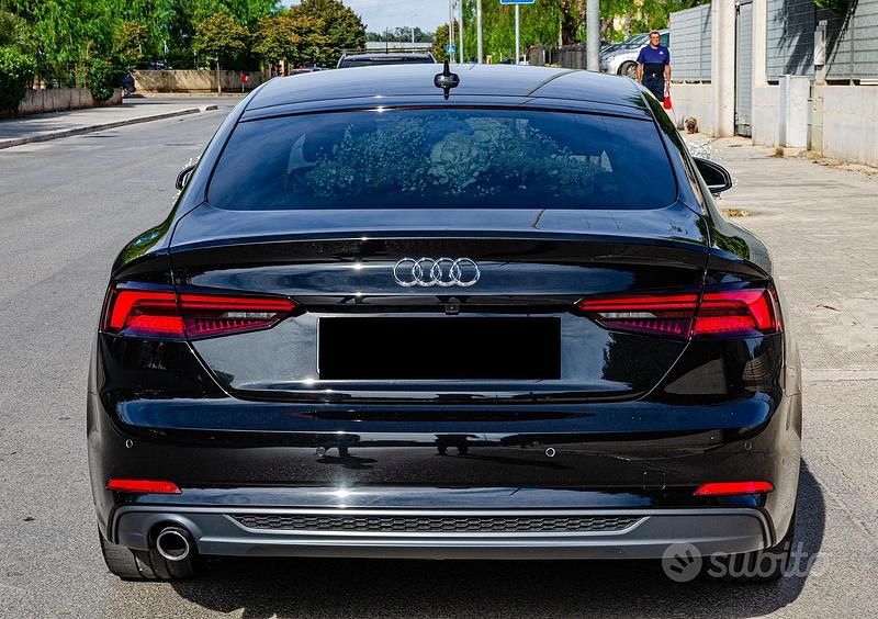 Usata Audi A5 S-Line 150 CV (110 kW) 2019 Nero Berlina