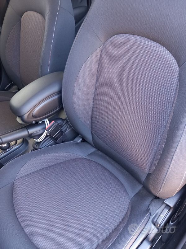 Usata Mini Cooper Hype 2017 Blu Utilitaria