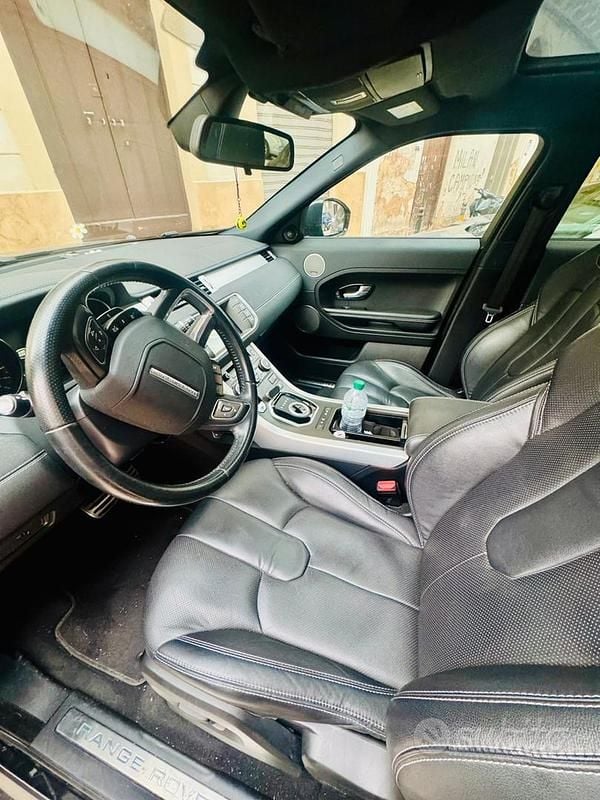 Usata Land Rover Range Rover evoque 180 CV (132 kW) 2015 Nero Berlina
