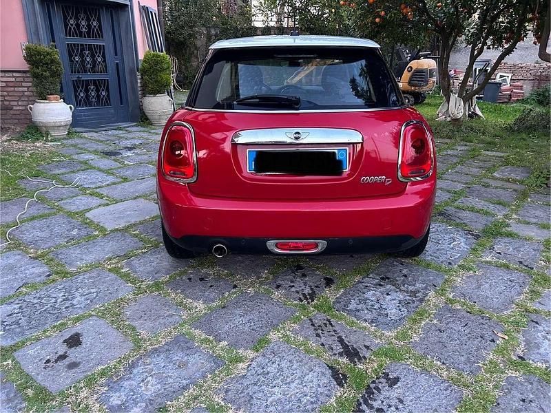 Usata Mini Cooper D Business 116 CV (85 kW) 2016 Other Utilitaria