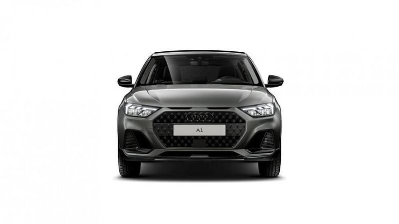 Nuova Audi A1 150 CV (110 kW) 2026 Grigio chronos metallizzato nero mito me Berlina