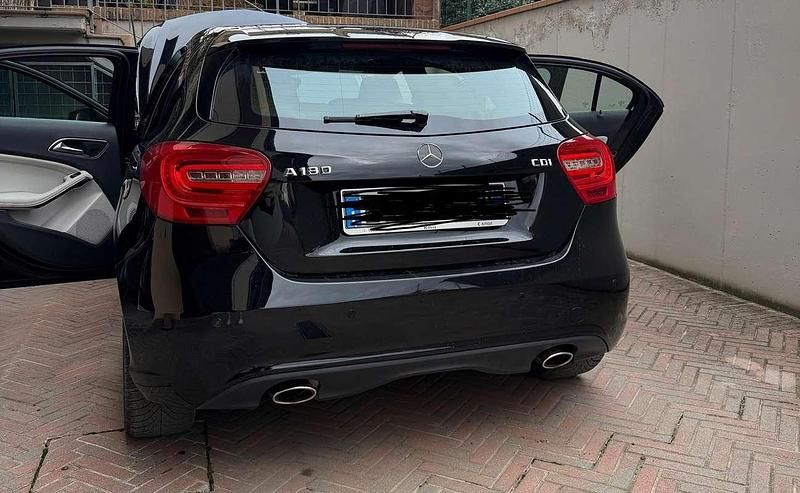 Usata Mercedes A180 109 CV (80 kW) 2014 Berlina
