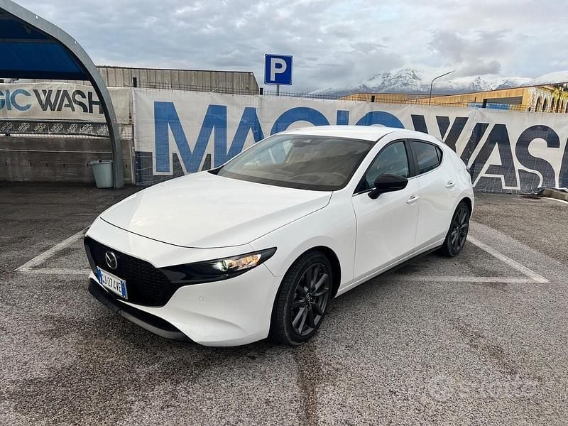 Usata Mazda 3 Exceed 116 CV (85 kW) 2020 Bianco Berlina
