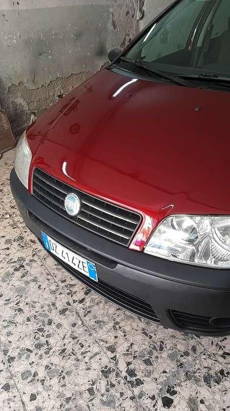Usata Fiat Punto Active 60 CV (44 kW) 2009 Berlina