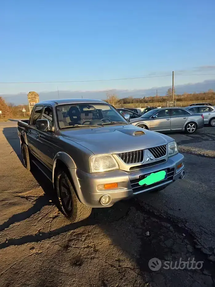 Usata Mitsubishi L200 116 CV (85 kW) 2006 Pick-up