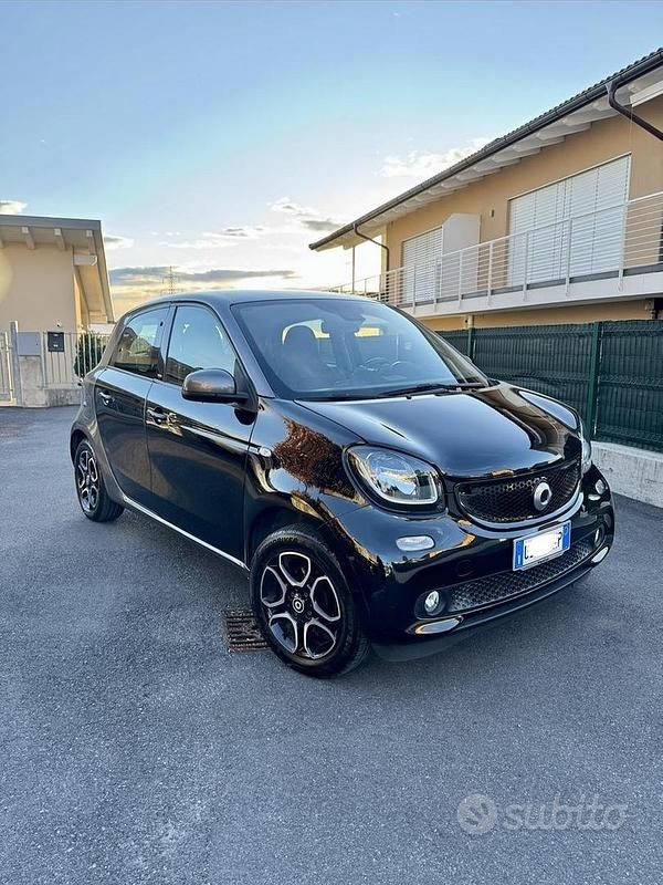 Usata Smart ForFour Prime 2018 Nero Utilitaria
