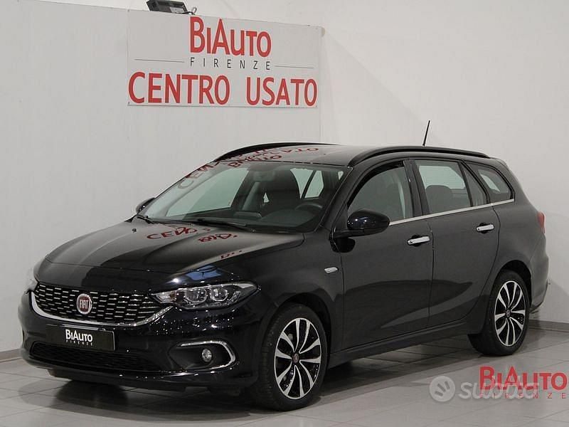 Blu Usata 2019 Fiat Tipo Lounge Station wagon | 11.500 € (Buon prezzo) - Immagine 1/4