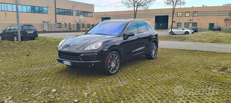 Usata Porsche Cayenne 245 CV (180 kW) 2013 Nero SUV
