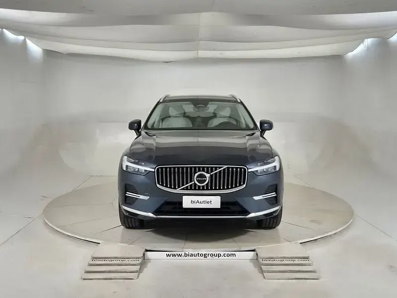 Usata Volvo XC60 Plus 197 CV (144 kW) 2023 Blu / grigio SUV