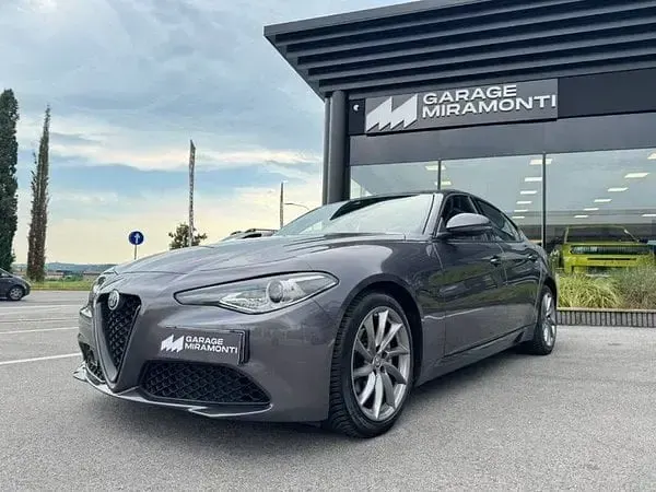 Usata Alfa Romeo Giulia Business 150 CV (110 kW) 2018 Berlina