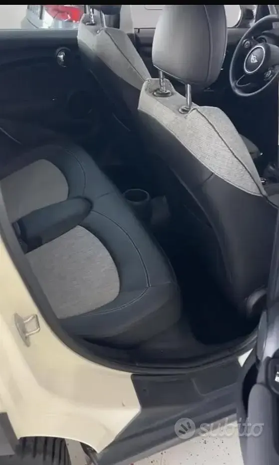 Usata Mini ONE 75 CV (55 kW) 2021 Bianco Utilitaria