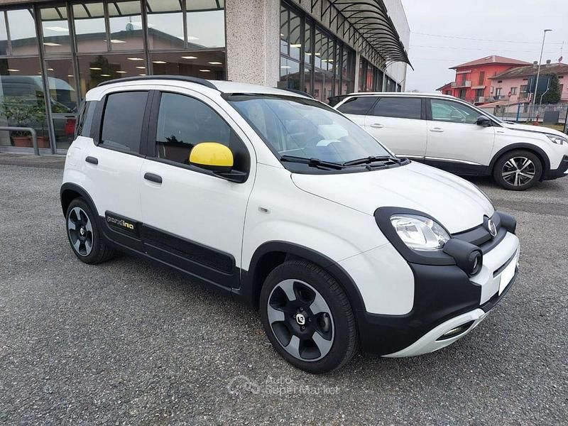 Usata Fiat Panda Cross Cross 69 CV (50 kW) 2025 Bianco Utilitaria