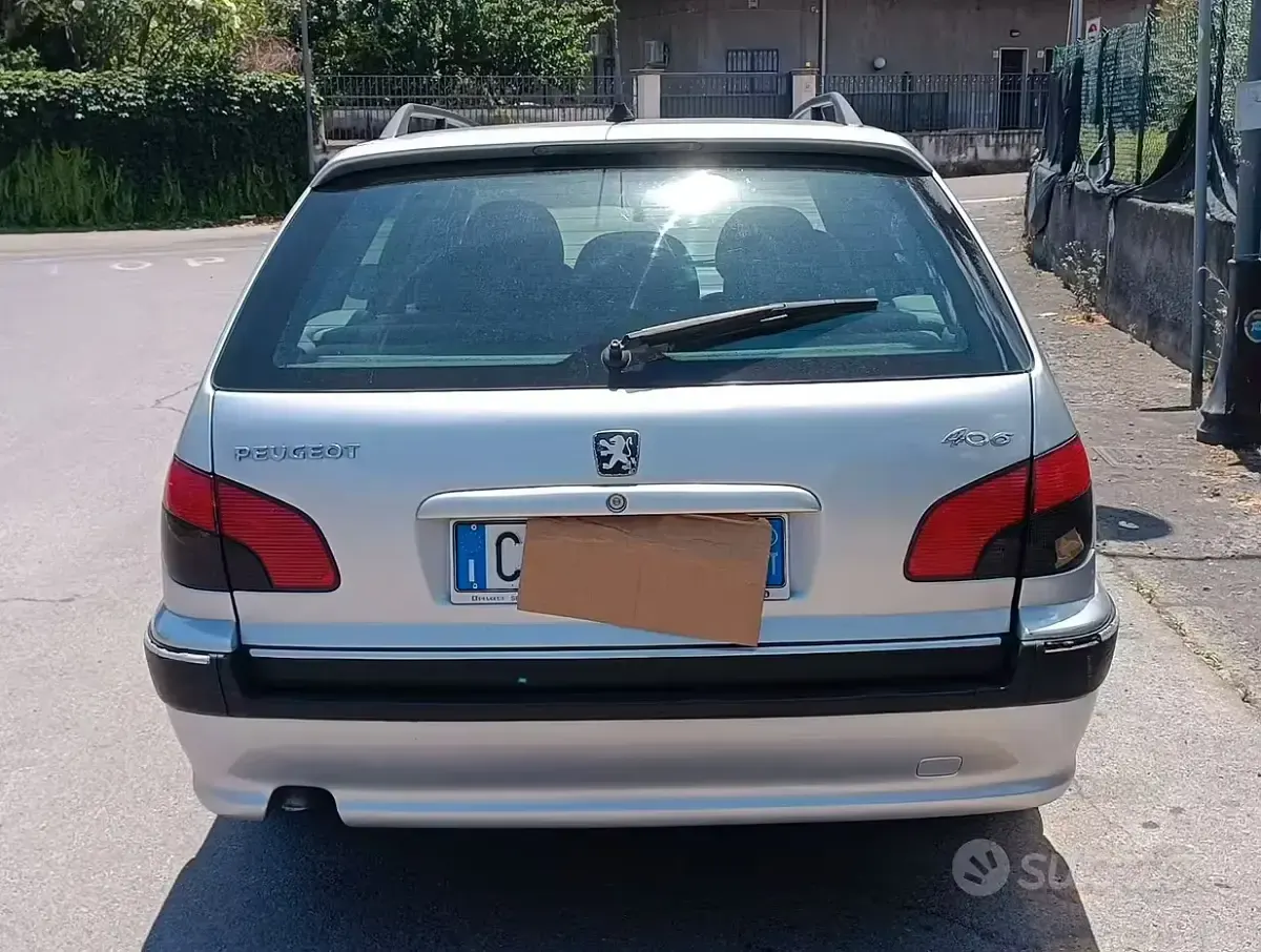 Usata Peugeot 406 133 CV (97 kW) 2003 Grigio Station wagon