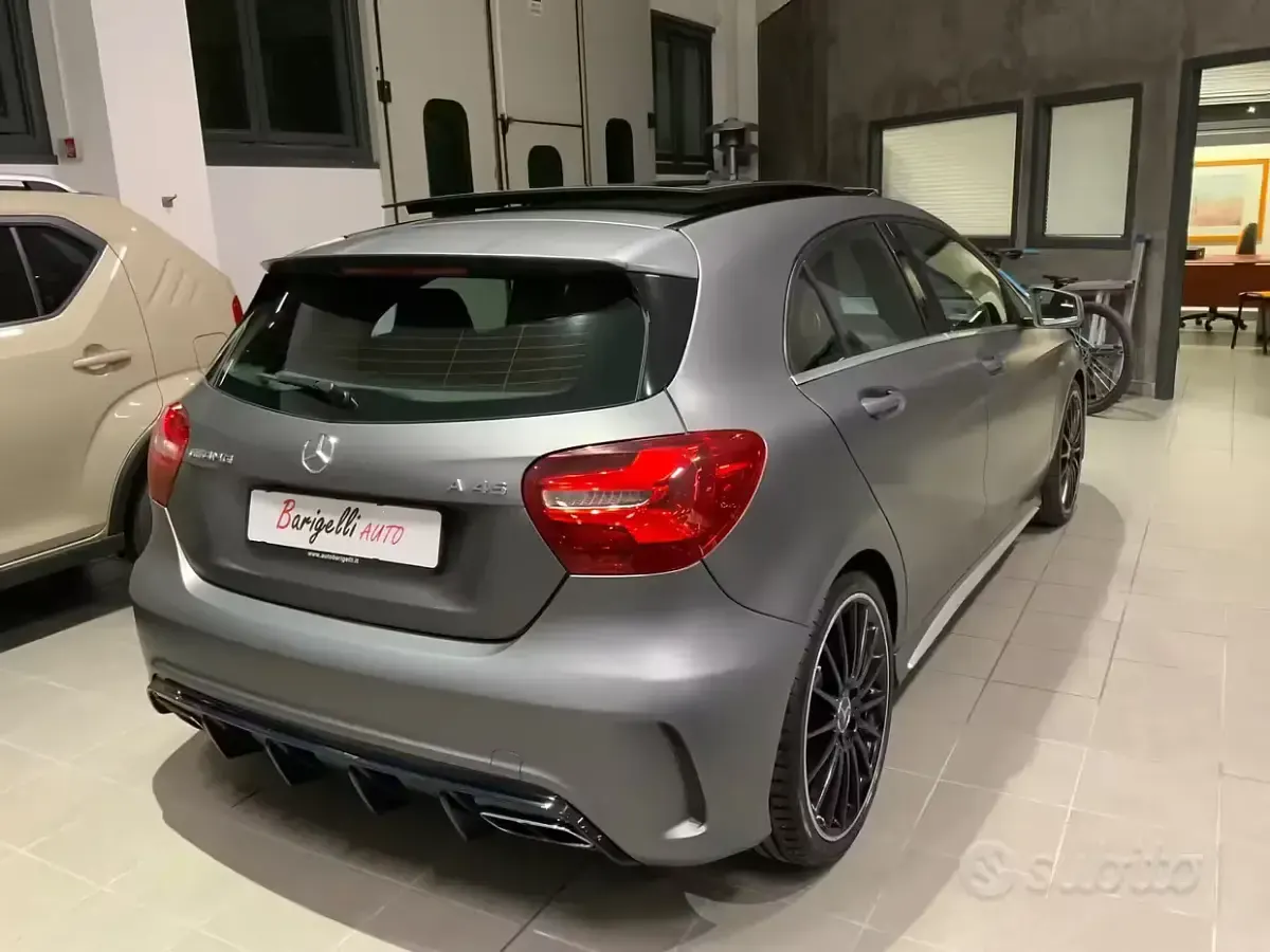 Usata Mercedes A45 AMG AMG 381 CV (280 kW) 2017 Grigio Utilitaria