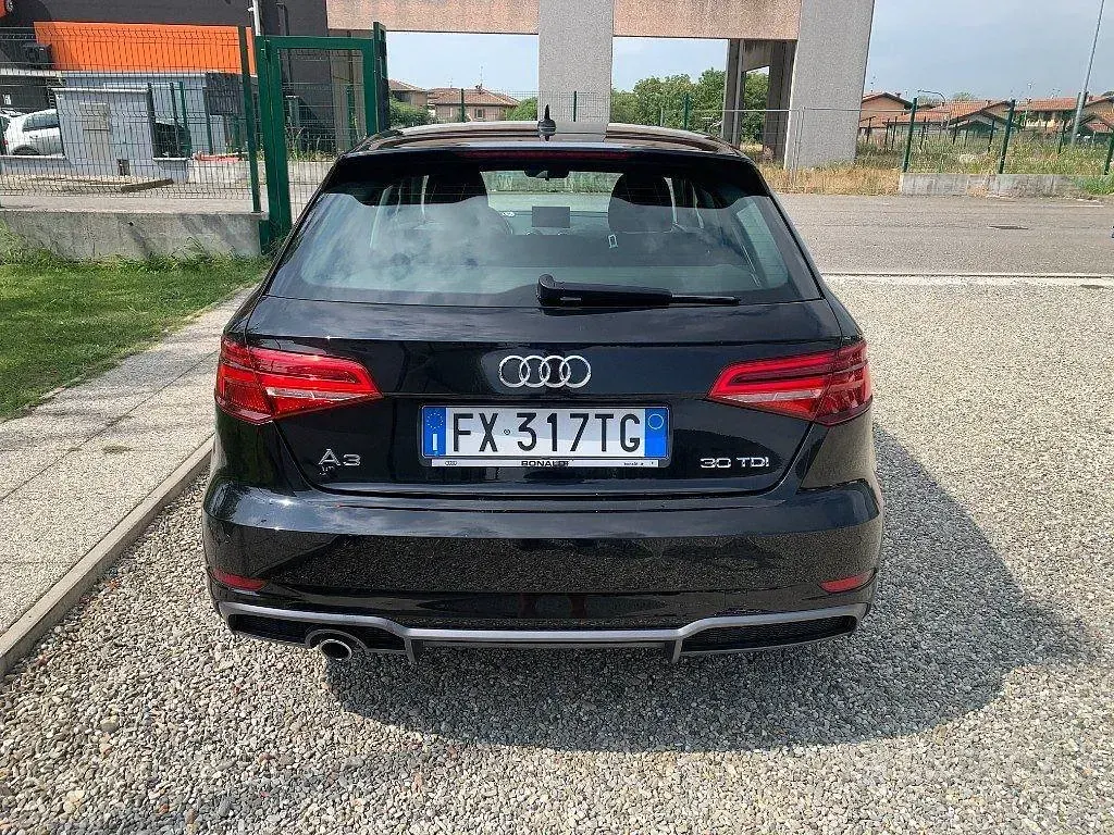 Usata Audi A3 Admired 116 CV (85 kW) 2019 Nero Berlina