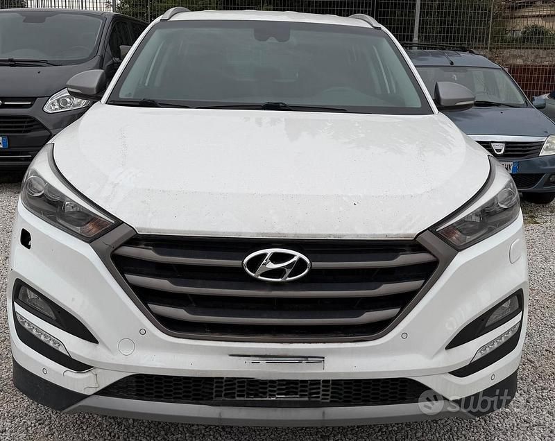 Usata Hyundai Tucson Edition 116 CV (85 kW) 2017 Bianco SUV