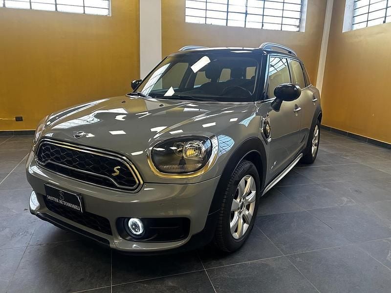 Usata Mini Cooper Countryman 135 CV (99 kW) 2019 Grigio SUV
