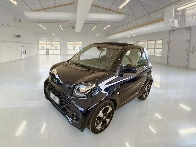 Usata Smart ForTwo Coupé Passion 41 kW (56 CV) 2024 Nero Coupé