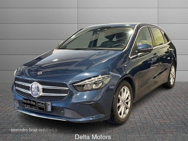 Usata Mercedes 180 Premium 116 CV (85 kW) 2020 Berlina