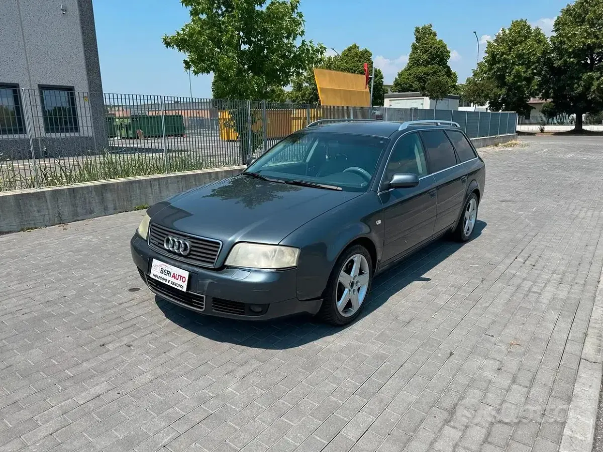 Usata Audi A6 180 CV (132 kW) 2004 Grigio Station wagon