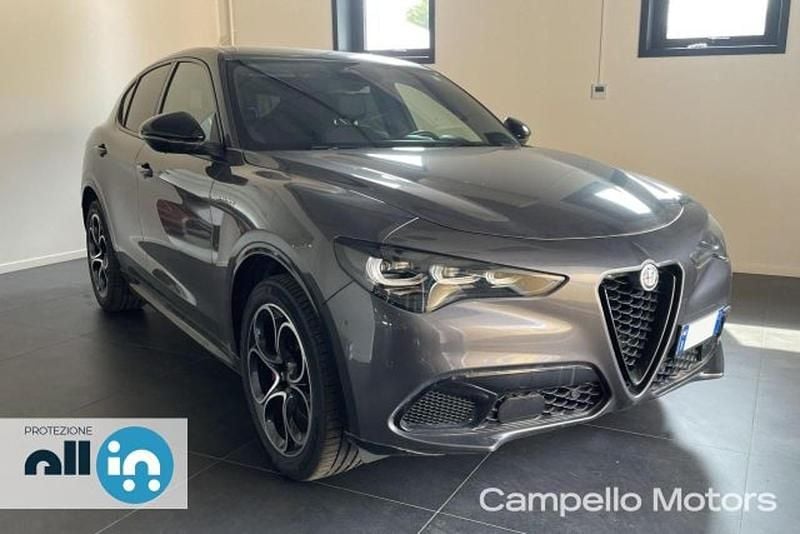 Usata Alfa Romeo Stelvio Veloce 210 CV (154 kW) 2025 SUV