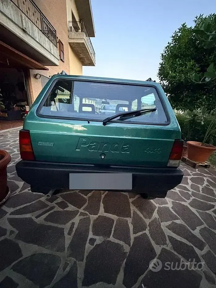 Usata Fiat Panda Trekking 54 CV (39 kW) 2000 Verde Berlina