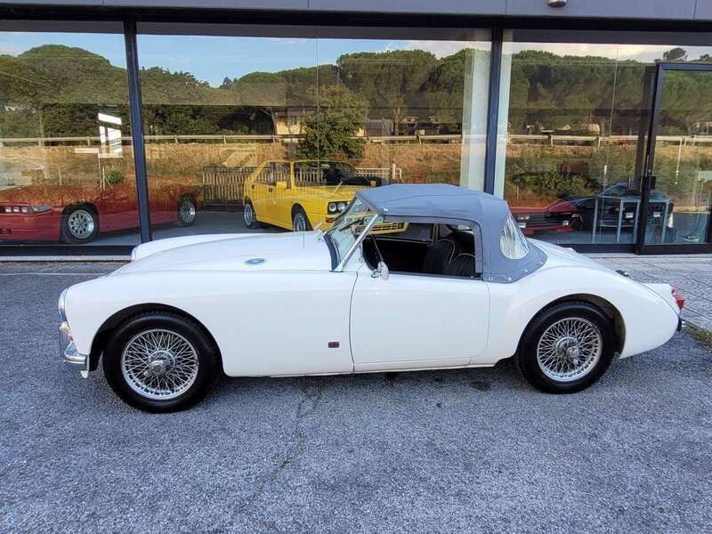 Usata MG MGA 94 CV (69 kW) 1961 Bianco Cabrio