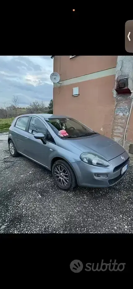 Usata Fiat Punto 77 CV (56 kW) 2012 Grigio Utilitaria