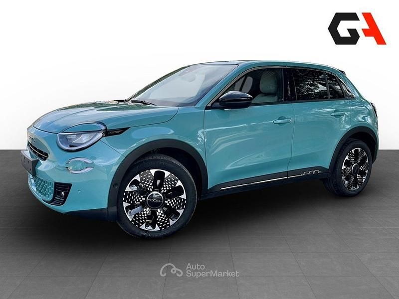 Usata Fiat 600 La Prima 136 CV (100 kW) 2024 Blu/azzurro SUV