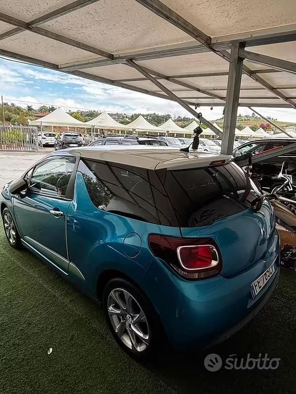 Usata Citroën DS3 Sport Chic 75 CV (55 kW) 2016 Blu Utilitaria