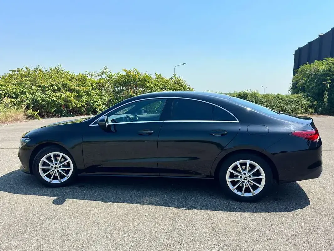 Usata Mercedes CLA180 Business 136 CV (100 kW) 2020 Nero Coupé