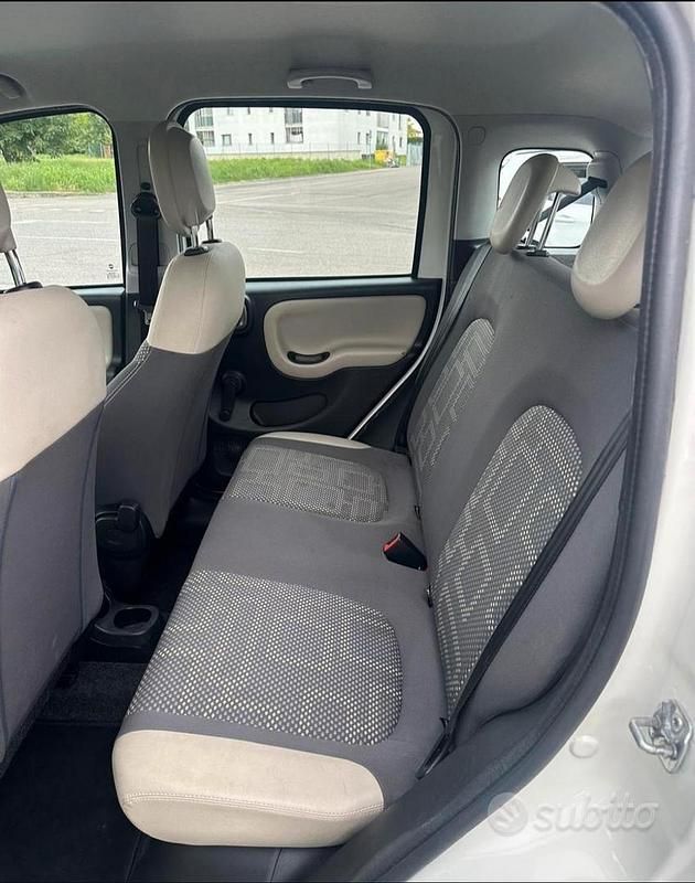 Usata Fiat Panda Classica 77 CV (56 kW) 2012 Bianco Utilitaria