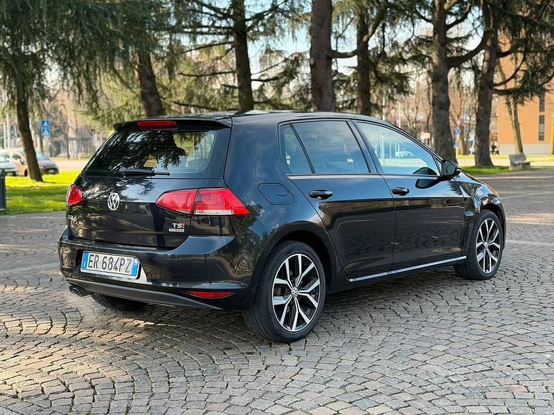 Usata VW Golf Highline 122 CV (89 kW) 2013 Nero Berlina