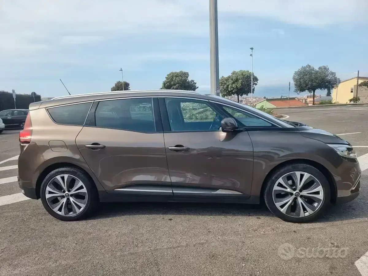 Usata Renault Grand Scénic IV 110 CV (80 kW) 2018 Monovolume