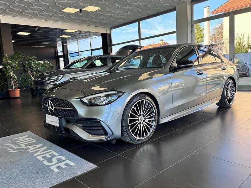 Grigio Usata 2021 Mercedes C220 Berlina | 30.500 € (Buon prezzo) - Immagine 1/4