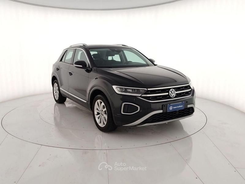 Usata VW T-Roc Style 116 CV (85 kW) 2025 Nero metallizzato SUV