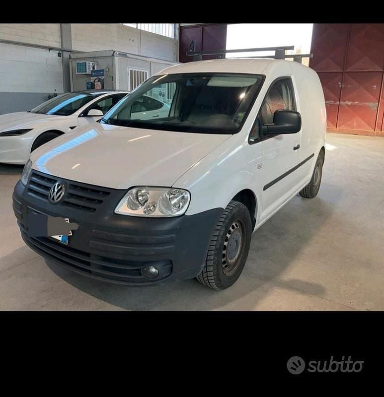 Usata VW Caddy 105 CV (77 kW) 2008 Bianco Monovolume