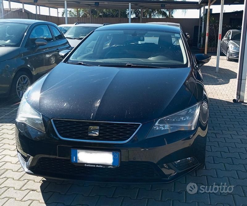 Usata Seat Leon Style 105 CV (77 kW) 2013 Nero Berlina