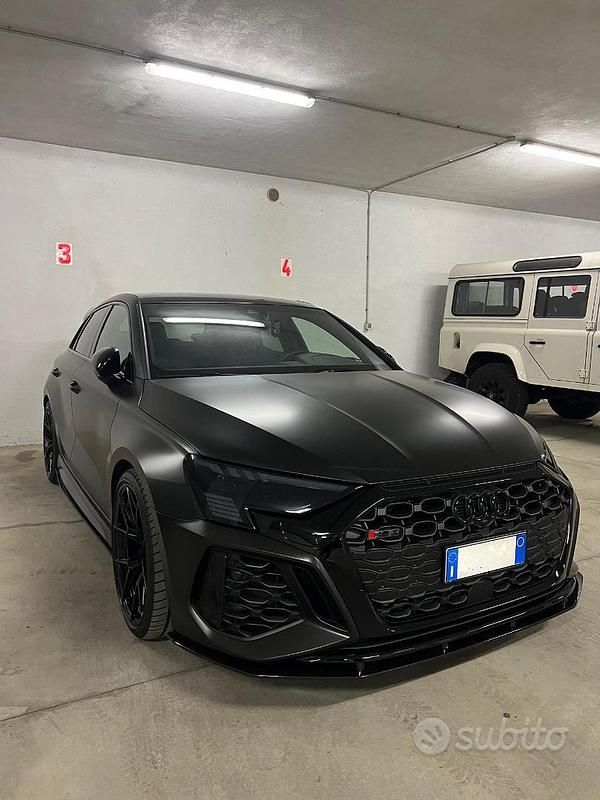 Usata Audi RS3 Ambiente 400 CV (294 kW) 2023 Nero Berlina