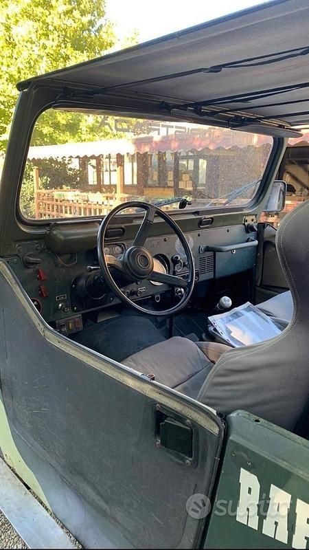Usata Jeep CJ 1980 Verde SUV