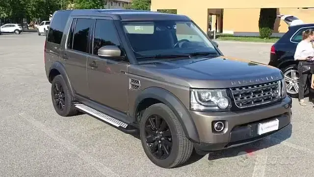 Usata Land Rover Discovery 4 S 211 CV (155 kW) 2016 Bronzo SUV